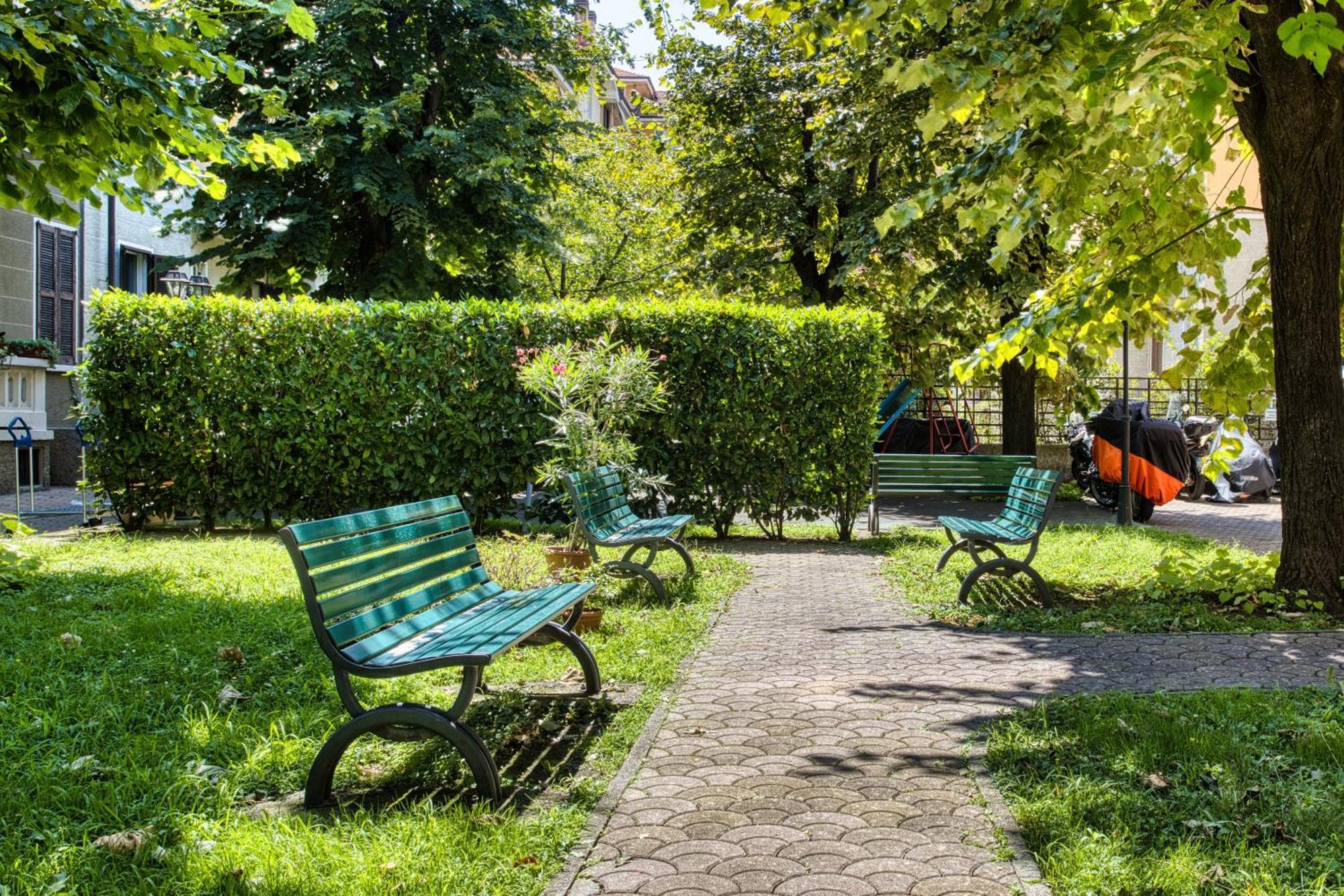 Walk To Navigli - Via Gola - 2 Bedrooms Apt Milan Exterior photo